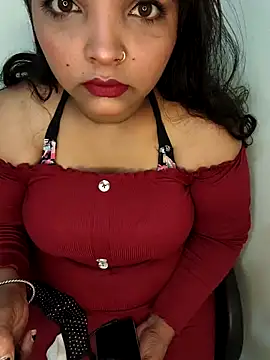 Snapshot of Komal-stream chatting on 09.12.25 Komal-stream online show from 09.12.25