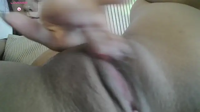 Snapshot of LilybethGray chatting on 10.15.25 LilybethGray online show from 10.15.25