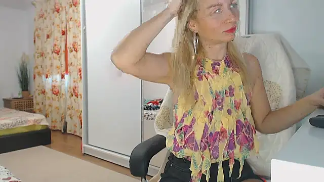 merlyn4 online show from 01.08.25