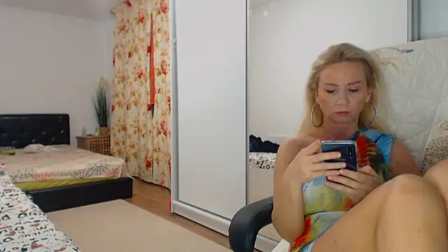 merlyn4 online show from 01.09.25