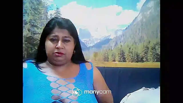 Snapshot of indianhoney694u chatting on 02.20.25 indianhoney694u online show from 02.20.25
