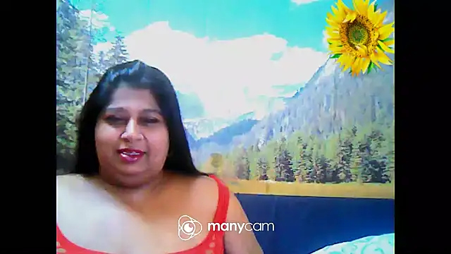 Snapshot of indianhoney694u chatting on 03.01.25 indianhoney694u online show from 03.01.25