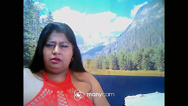 Snapshot of indianhoney694u chatting on 03.07.25 indianhoney694u online show from 03.07.25