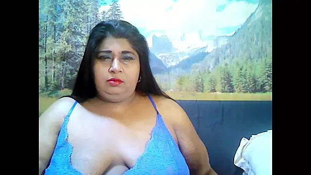 Snapshot of indianhoney694u chatting on 10.16.25 indianhoney694u online show from 10.16.25