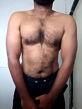 Snapshot of rainzey chatting on 09.22.25 rainzey online show from 09.22.25