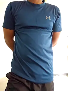 Snapshot of rainzey chatting on 10.14.25 rainzey online show from 10.14.25