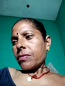 Snapshot of Suhana_pandit chatting on 09.11.25 Suhana pandit online show from 09.11.25