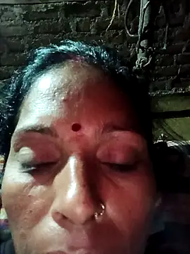 Snapshot of Suhana_pandit chatting on 10.14.25 Suhana pandit online show from 10.14.25