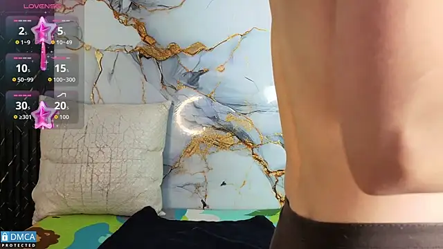 nena cupcake  online show from 10.23.25