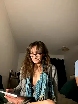 Chris06d22xh online show from 11.03.25