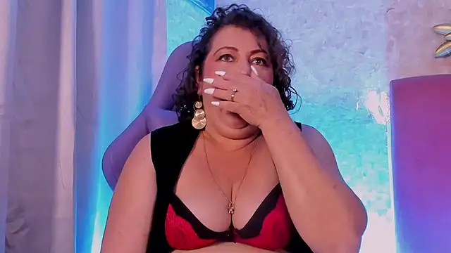 PalomaLombardi online show from 11.19.25