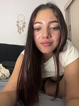 Snapshot of LisaGoddes chatting on 10.10.25 LisaGoddes online show from 10.10.25