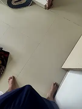 Snapshot of Size_x@xh chatting on 09.17.25 Size xxh online show from 09.17.25