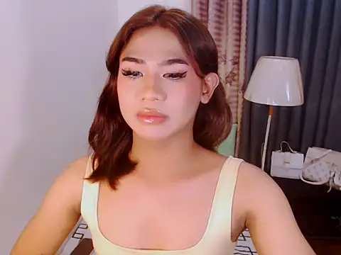 Snapshot of asianlatina69 chatting on 09.10.25 asianlatina69 online show from 09.10.25