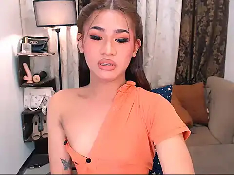 Snapshot of asianlatina69 chatting on 10.06.25 asianlatina69 online show from 10.06.25