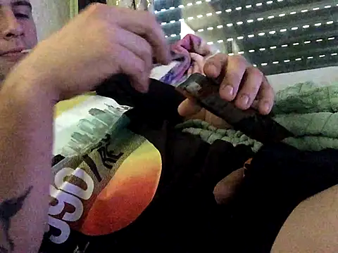 Snapshot of coupleamateurfun23 chatting on 09.19.25 coupleamateurfun23 online show from 09.19.25