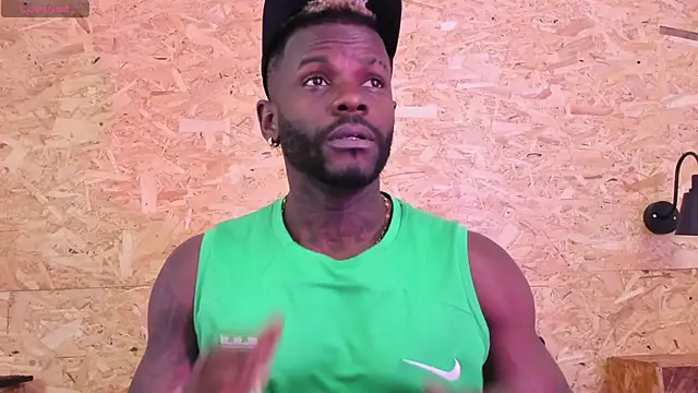 santiblack7 online show from 11.21.25