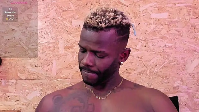 santiblack7 online show from 12.05.25