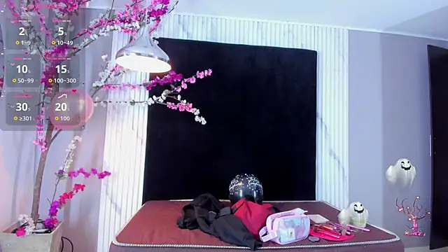 MONIK FOX CR online show from 10.27.25