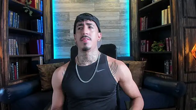 Donovan Desmond online show from 10.23.25