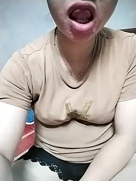 Mie rose online show from 09.14.25