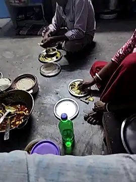 Snapshot of WorthyGyro88 chatting on 10.12.25 WorthyGyro88 online show from 10.12.25