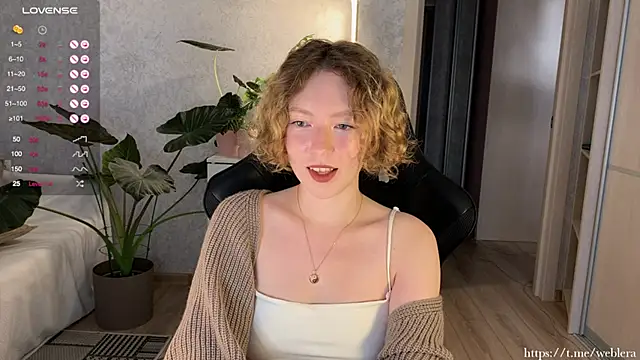 Snapshot of lucky13___ chatting on 09.20.25 lucky13 online show from 09.20.25