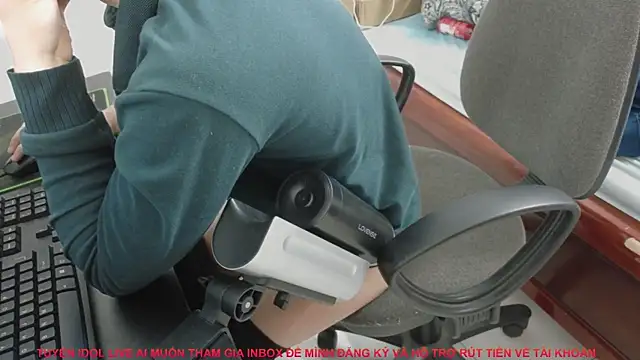 Snapshot of zaLo_o79244o625 chatting on 11.20.25 zaLo o79244o625 online show from 11.20.25