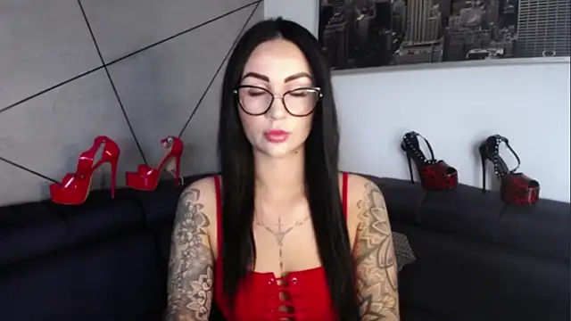 Fayestrip online show from 09.28.25