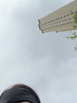 Snapshot of coco-o chatting on 09.24.25 coco-o online show from 09.24.25