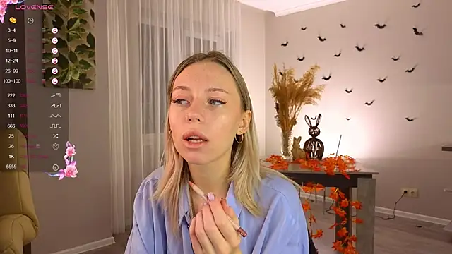 NyxaThorn online show from 11.01.25