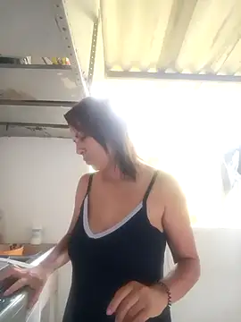 Snapshot of Antonellasex18 chatting on 09.16.25 Antonellasex18 online show from 09.16.25