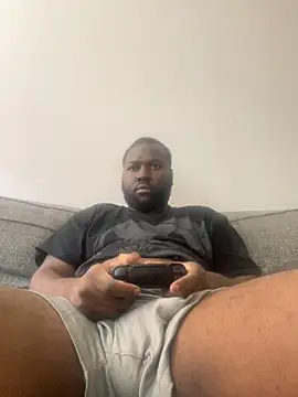 Snapshot of ObeyTheView chatting on 09.13.25 ObeyTheView online show from 09.13.25