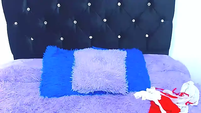 Gabi Jhons 23 online show from 11.24.25