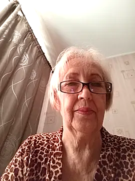 Snapshot of Anatolia5961 chatting on 09.19.25 Anatolia5961 online show from 09.19.25