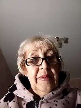 Snapshot of Anatolia5961 chatting on 10.14.25 Anatolia5961 online show from 10.14.25