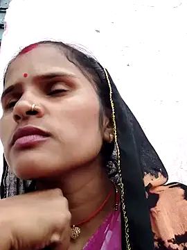 Sanjna cuty online show from 09.18.25