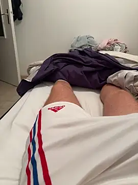 Snapshot of HommeSecret- chatting on 10.09.25 HommeSecret- online show from 10.09.25