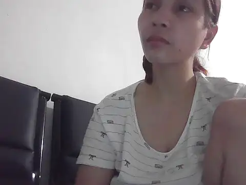 ivyloving4you online show from 10.15.25