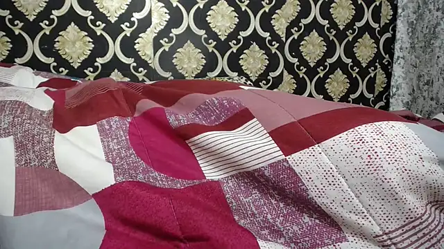 Ozimpho online show from 11.25.25