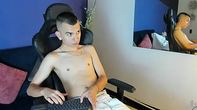 RowanCley online show from 11.11.25