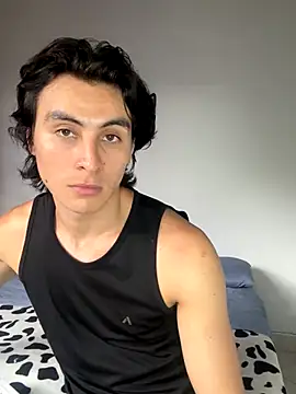 Snapshot of AlexanderHall chatting on 09.11.25 AlexanderHall online show from 09.11.25