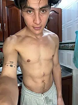 Snapshot of AlexanderHall chatting on 10.19.25 AlexanderHall online show from 10.19.25