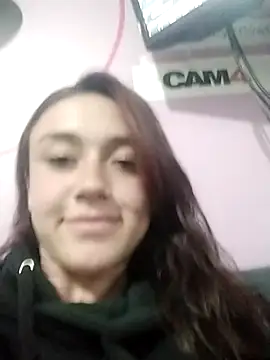 Snapshot of Amy_Kobold3 chatting on 09.20.25 Amy Kobold3 online show from 09.20.25