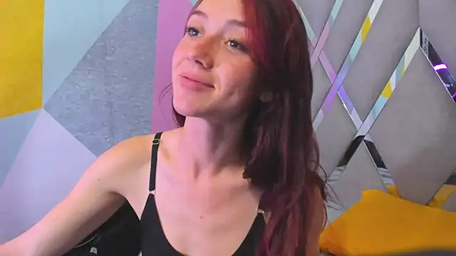 Snapshot of Amy_Kobold3 chatting on 10.15.25 Amy Kobold3 online show from 10.15.25