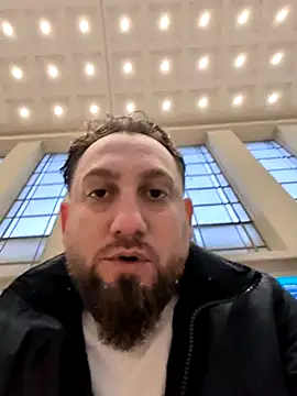 Snapshot of Florian123_sex chatting on 09.26.25 Florian123 sex online show from 09.26.25