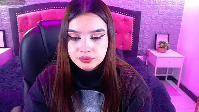 Natalie loffreda online show from 10.28.25