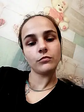 Jenevaonlovex online show from 10.05.25