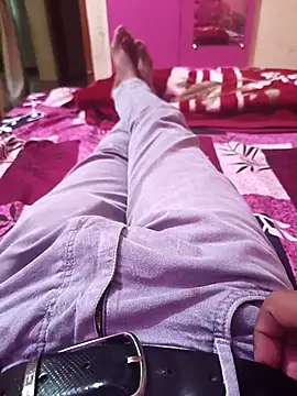 Snapshot of Alimbaby chatting on 10.26.25 Alimbaby online show from 10.26.25