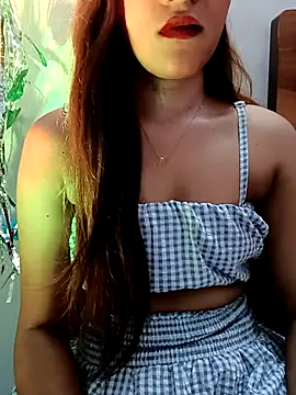 Snapshot of Cutie_Shruti chatting on 09.22.25 Cutie Shruti online show from 09.22.25
